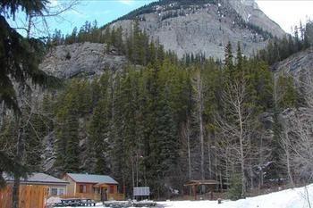 Hi Rampart Creek - Hostel Saskatchewan River Crossing Exteriör bild